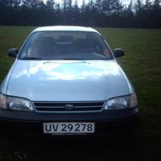 Toyota Carina E 1.6