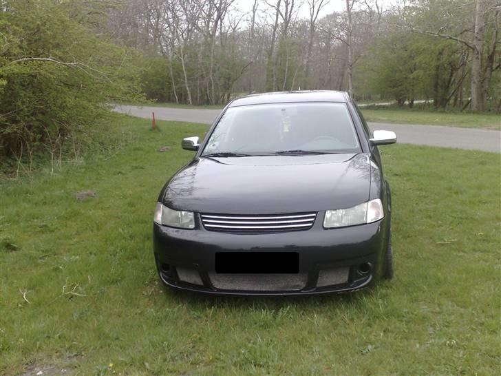 VW Passat "Totalskadet" billede 3