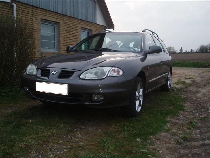 Hyundai Elantra billede 1