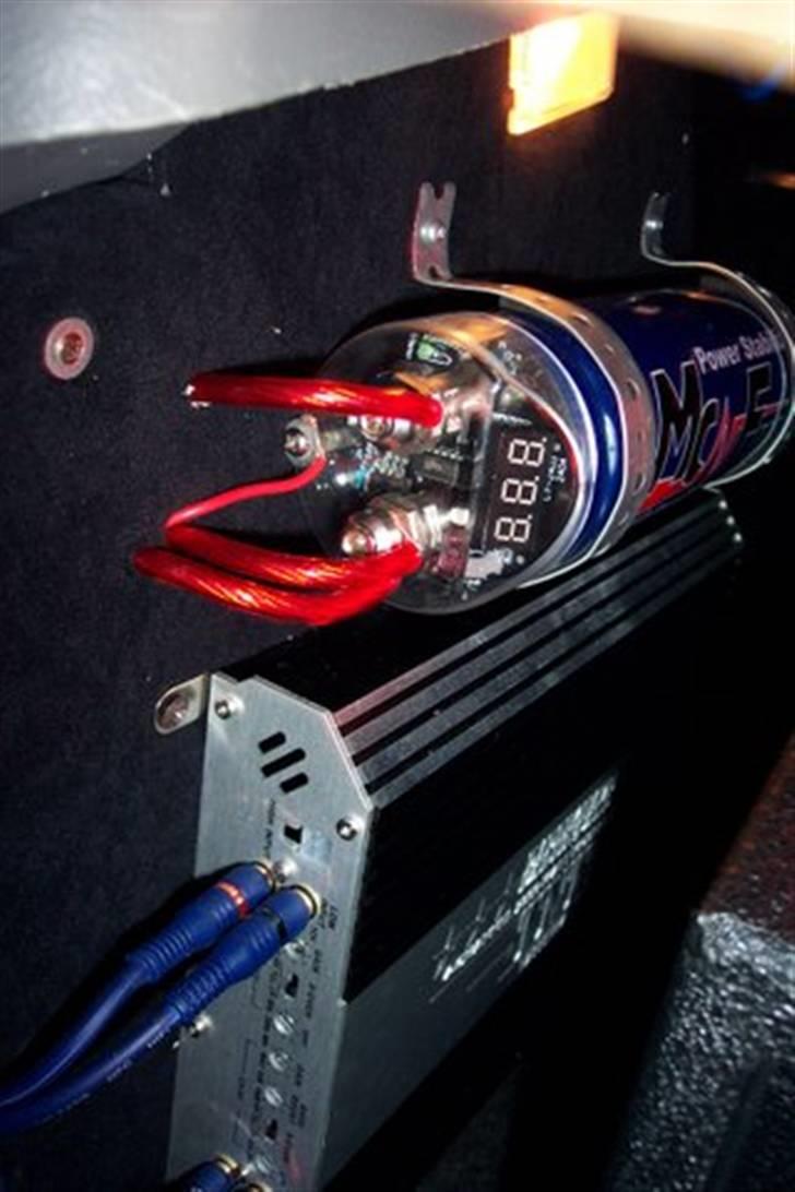 Fiat Punto 1.2 75 (SOLGT) - Min kondensator, og TNT Forstærker billede 19