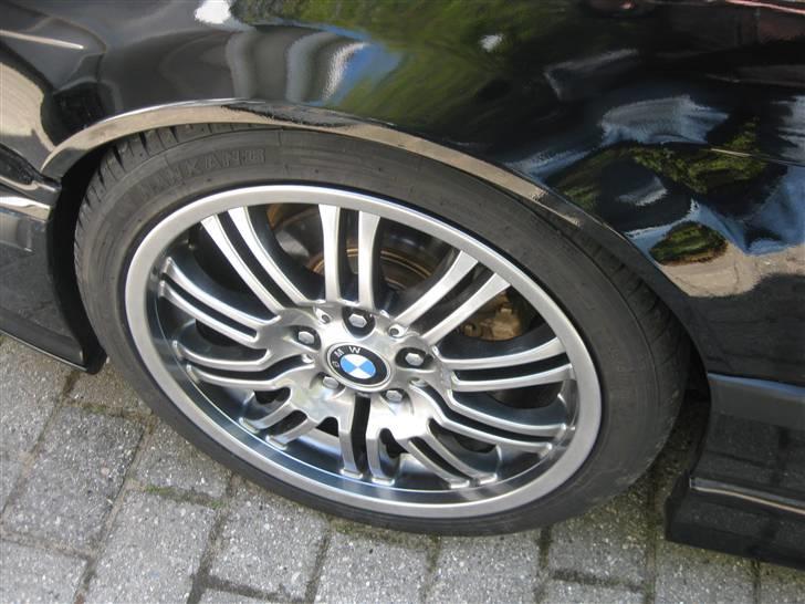 BMW  coupe solgt billede 7