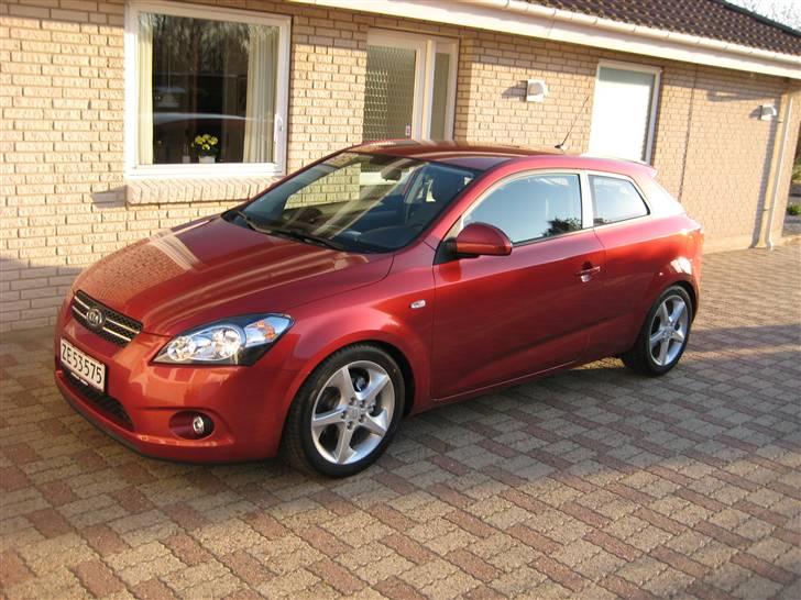 Kia Pro_ceed 1,6 CRDI (SOLGT) billede 1