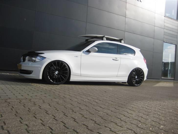 BMW 118 D 3drs billede 1