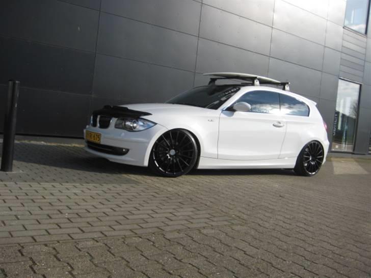 BMW 118 D 3drs billede 3