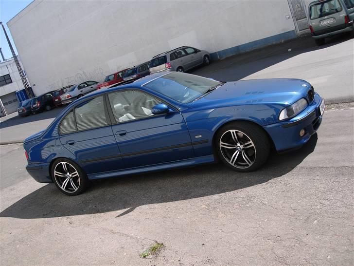 BMW E39 530D (M5) SOLGT billede 3