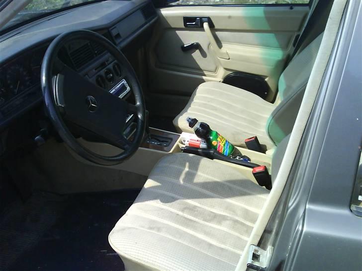 Mercedes Benz 190 E *Byttet* billede 10