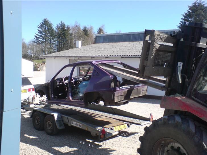 Opel Kadett e gsi 16v. Skrotte - Aller sidste stop på bilens leve vej. billede 13