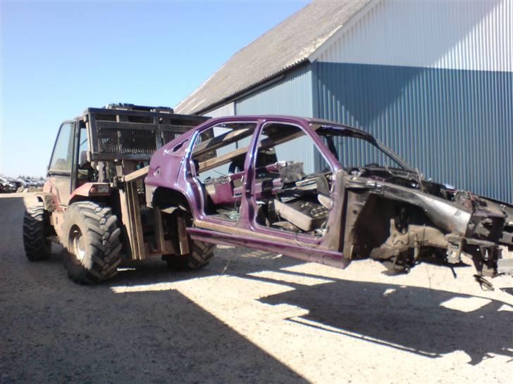 Opel Kadett e gsi 16v. Skrotte - Aller sidste stop på bilens leve vej. billede 14