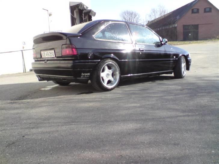 Ford escort RS2000 solgt billede 15