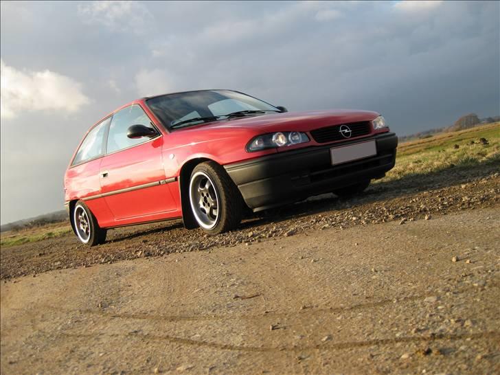 Opel Astra F billede 1