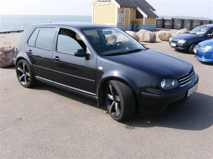 VW Golf 4 1.9 TDI !! SOLGT ! billede 2
