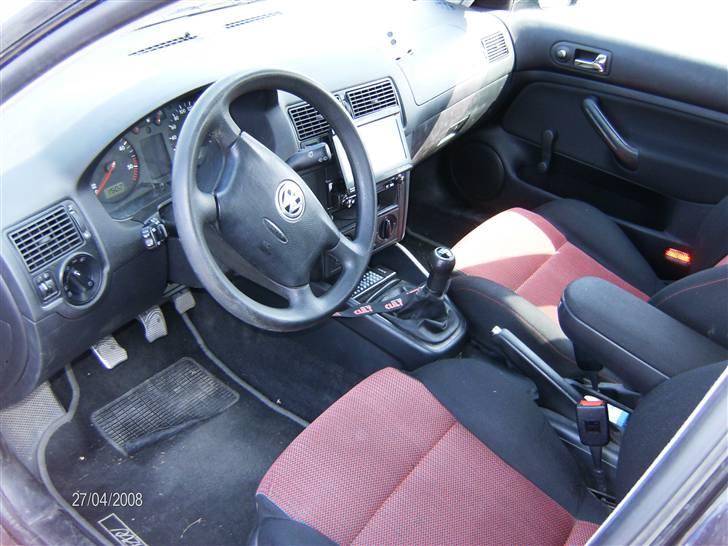 VW Golf 4 1.9 TDI !! SOLGT ! billede 8