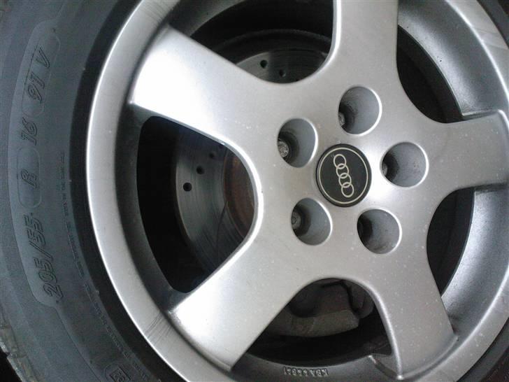 Audi a4 solgt billede 8