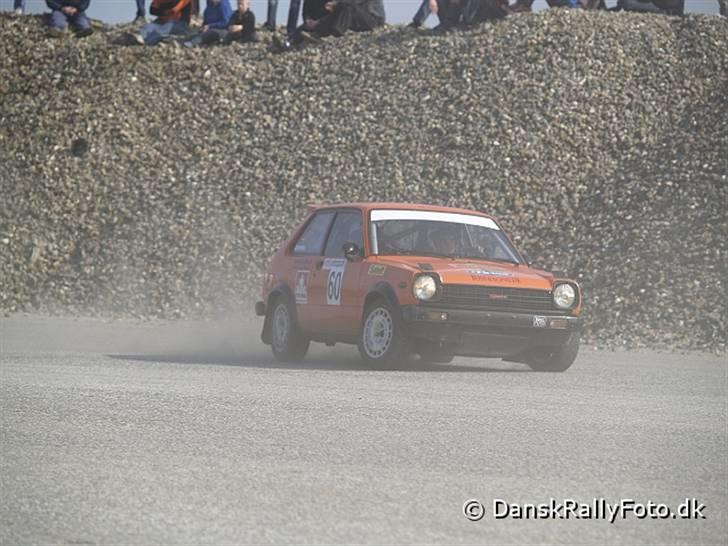 Toyota starlet rally billede 8
