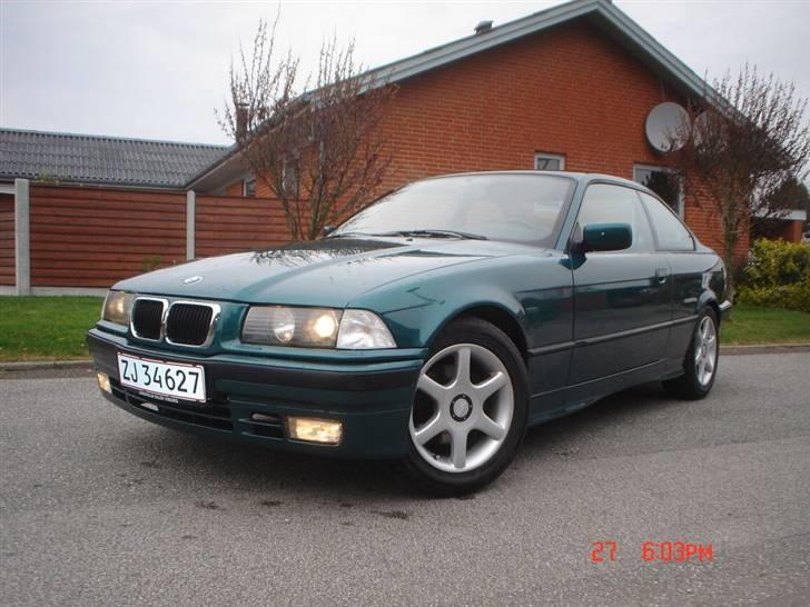 BMW 325i Coupé *SOLGT* billede 1