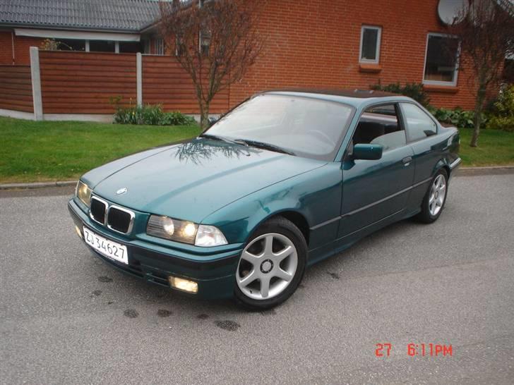 BMW 325i Coupé *SOLGT* billede 14