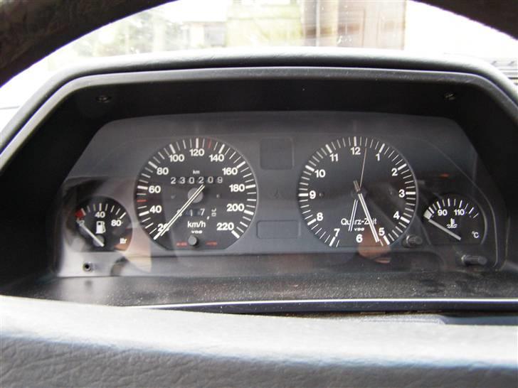 Audi 100 CC *Solgt* billede 17