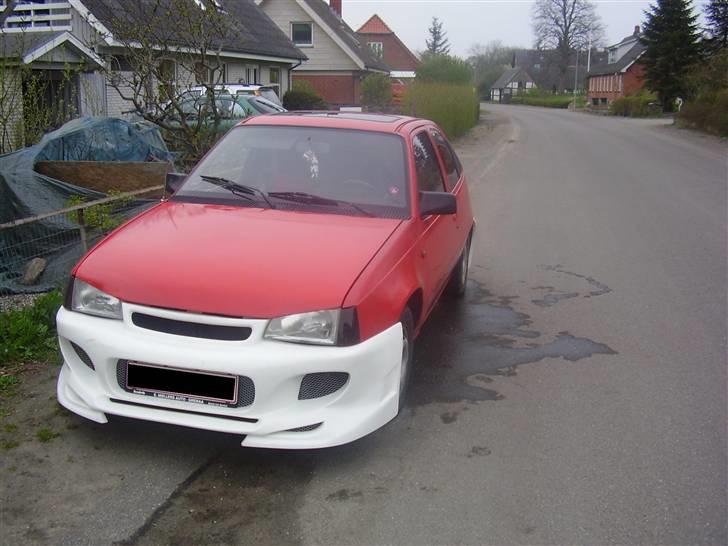 Opel Kadett 1,4i *TOTALSKADET* - nu har den fået ny fokofanger på billede 12