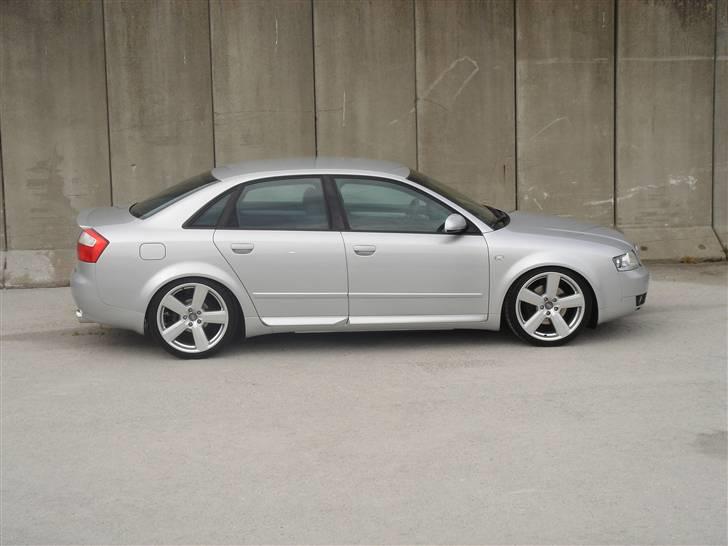 Audi A4  V6  S-line ¤SOLGT¤ billede 1