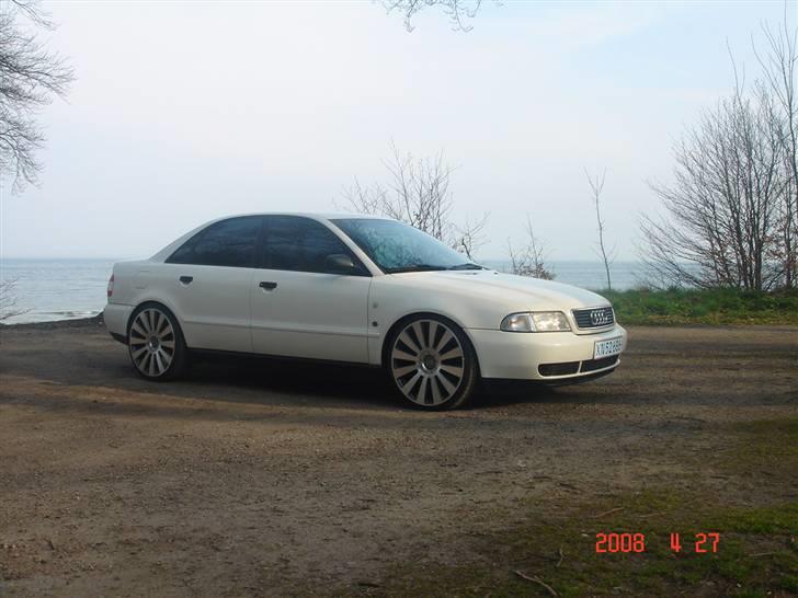 Audi a4 "Solgt" billede 1