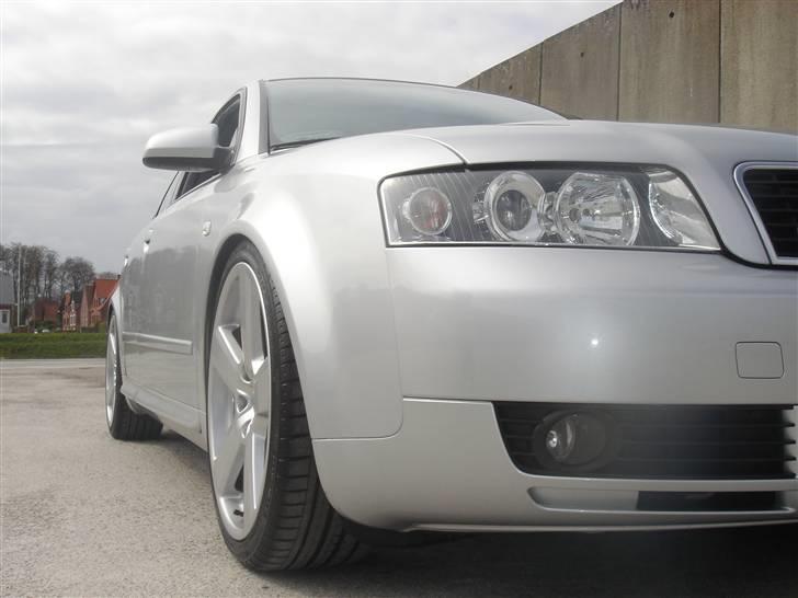 Audi A4  V6  S-line ¤SOLGT¤ billede 13