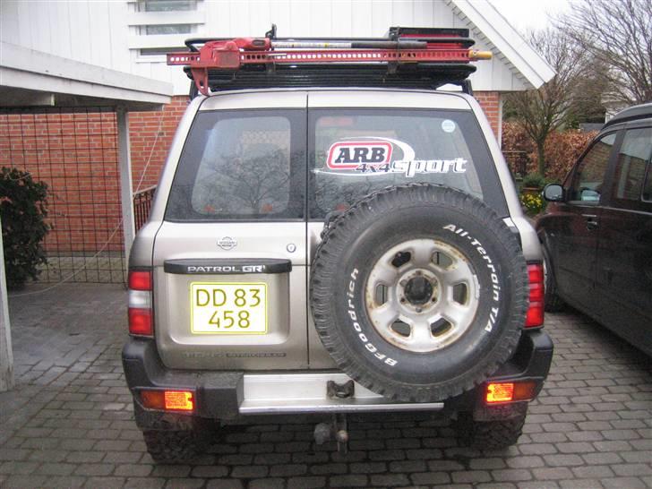 Nissan Patrol GR y61 2,8 billede 4