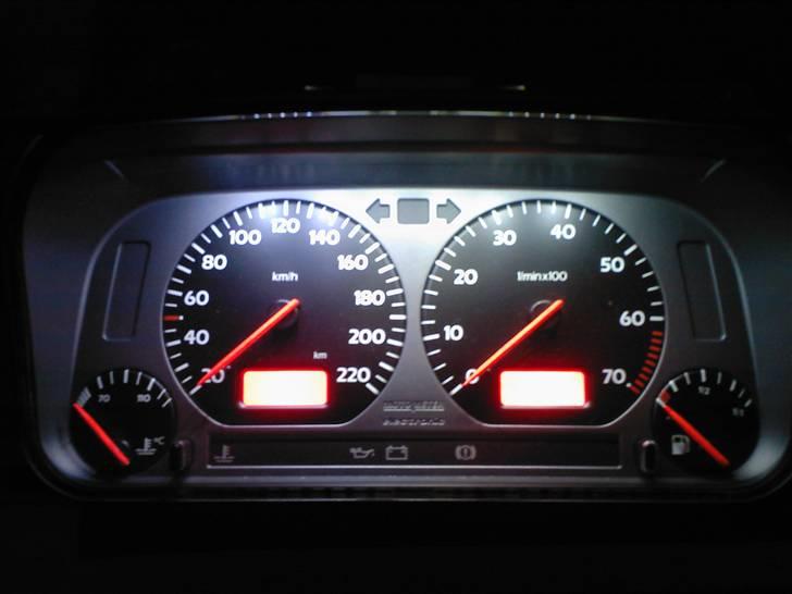 VW Vento 1.8 - Brown Pearl.. billede 19