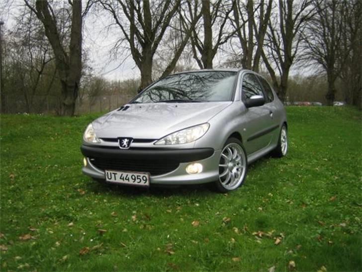 Peugeot 206 billede 3