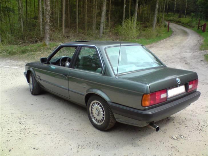 BMW E30 318i Coupe billede 2