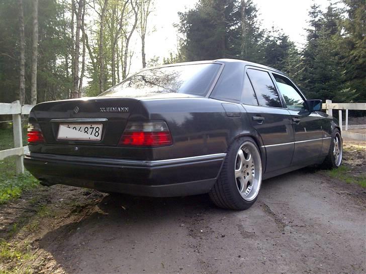 Mercedes Benz 300E Kleemann (SOLGT) billede 1