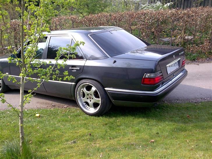 Mercedes Benz 300E Kleemann (SOLGT) billede 5