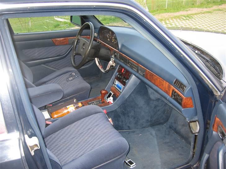 Mercedes Benz 300 SE *SOLGT* billede 11