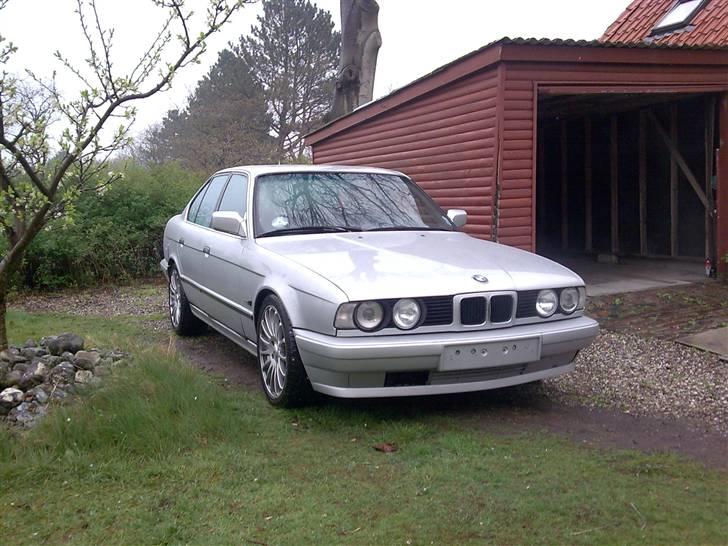 BMW 525 (solgt) billede 4