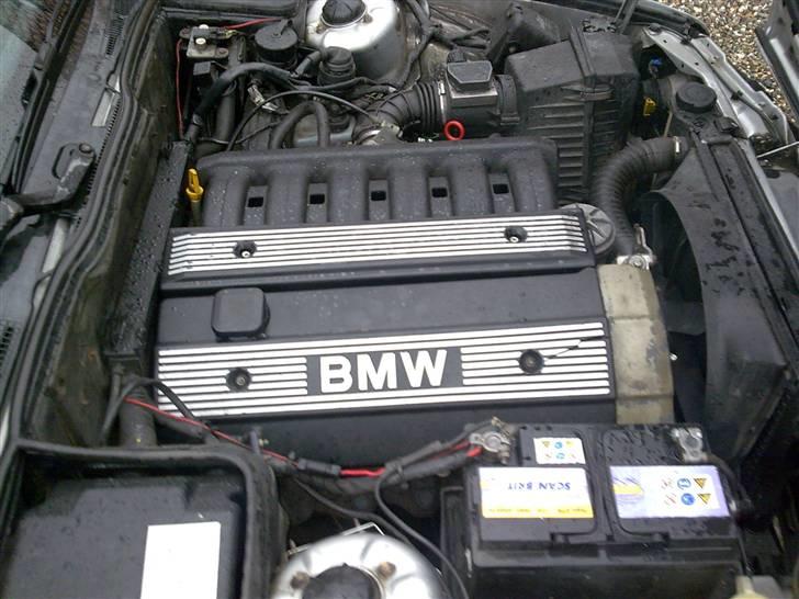 BMW 525 (solgt) billede 9