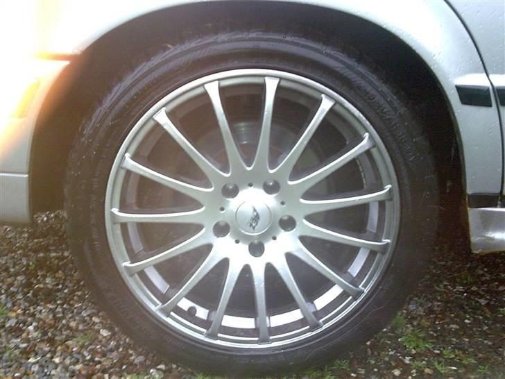 BMW 525 (solgt) billede 11