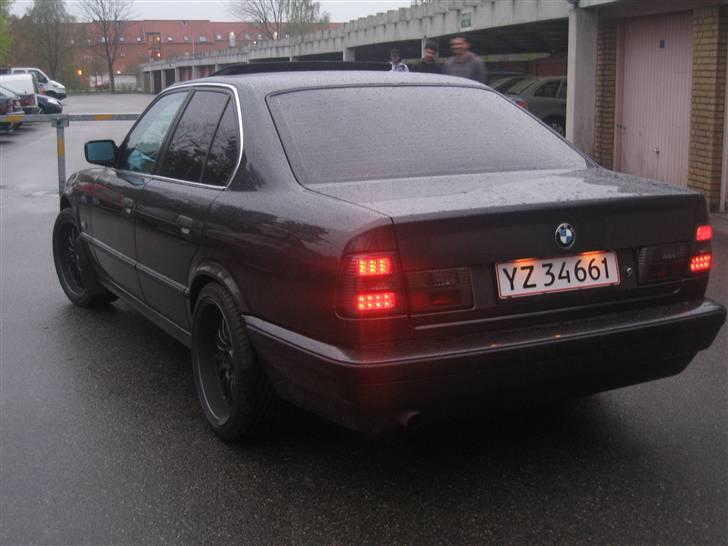 BMW E34 520i 24v SOLGT billede 4