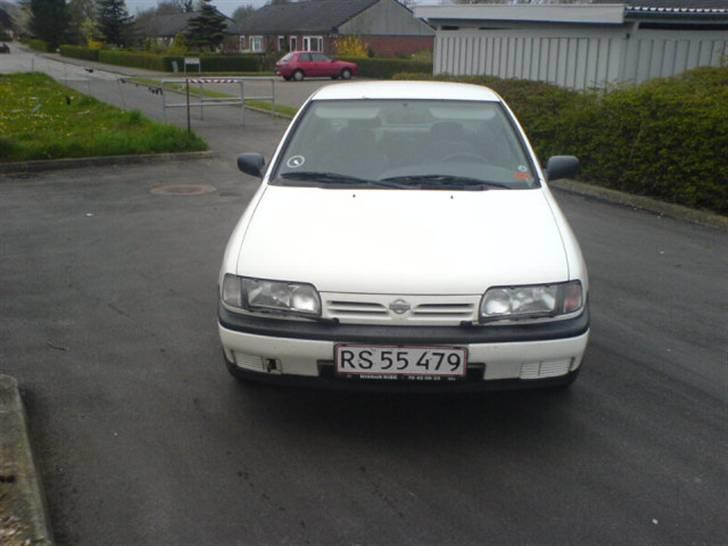 Nissan primera billede 3