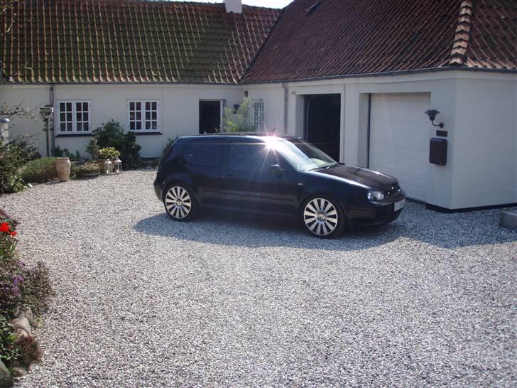 VW Golf 4  (solgt)  billede 6