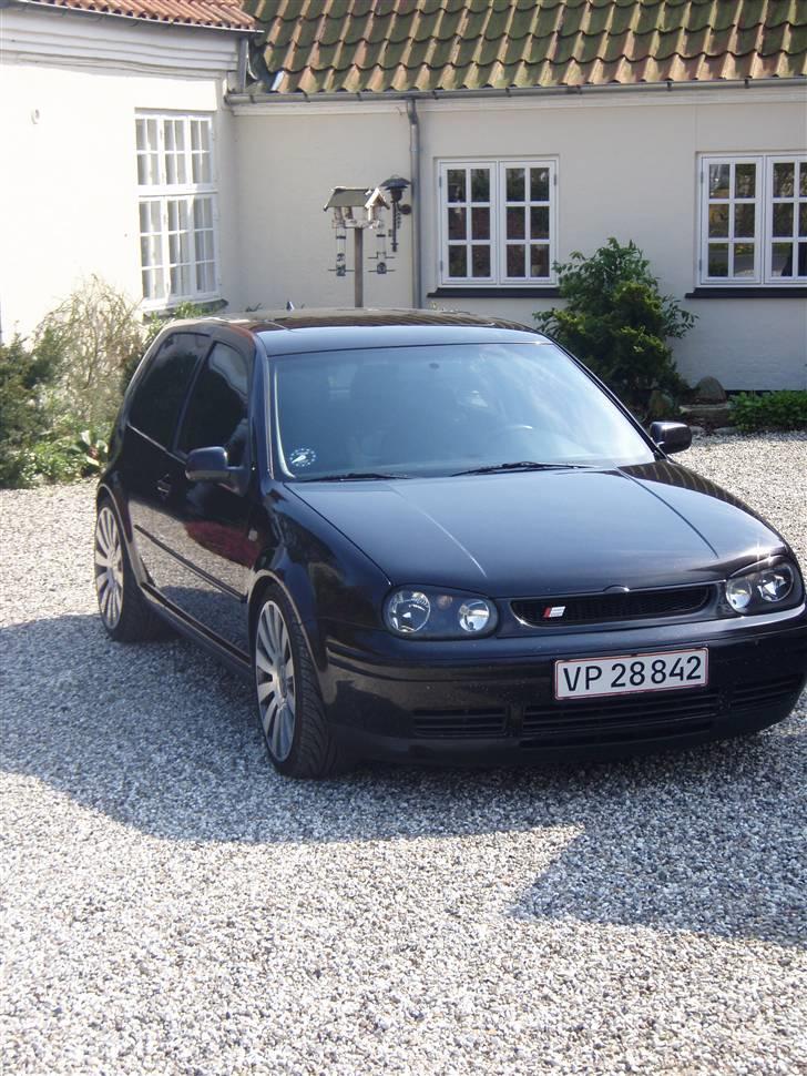 VW Golf 4  (solgt)  billede 8