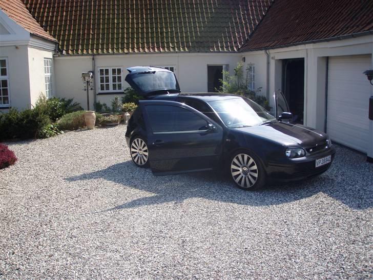 VW Golf 4  (solgt)  billede 10