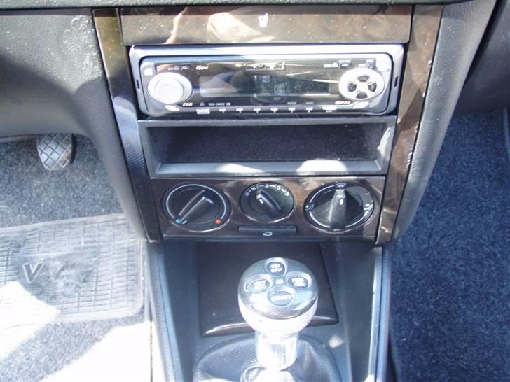 VW Golf 4  (solgt)  billede 15