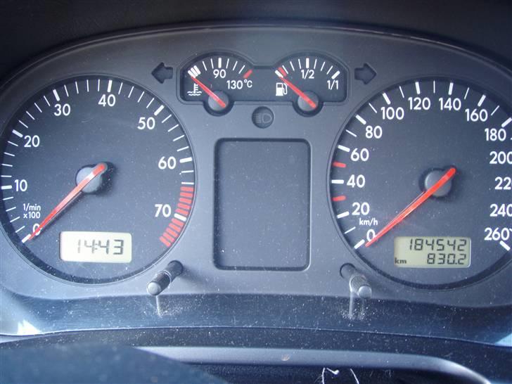 VW Golf 4  (solgt)  billede 16