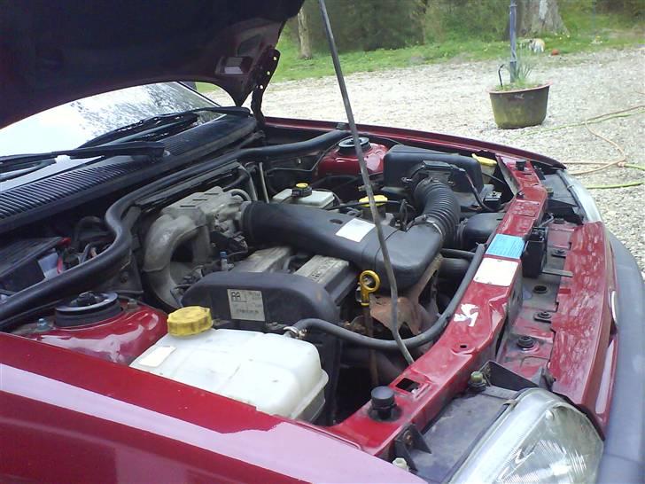 Ford Escort 1.8i  ( Solgt ) billede 10