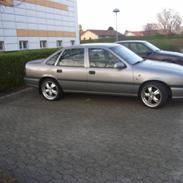 Opel vectra TIL SALG