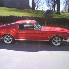 Ford Mustang Fastback