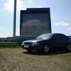 Toyota Carina E SOLGT!