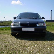 Toyota Carina E SOLGT!