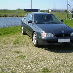 Toyota Carina E SOLGT!