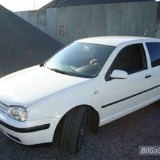 VW golf 4 2,0 "Solgt"