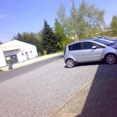 Mitsubishi colt insport